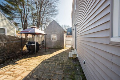 15 Goodrich St, Kittery, ME 03904 - photo 4