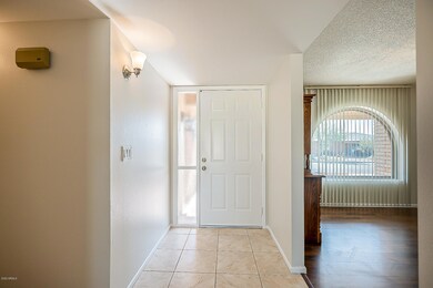 Escondido-6