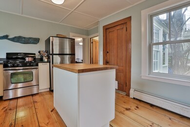 7 S Pleasant St, Merrimac, MA 01860 - photo 6