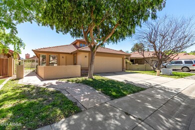 733 N May St, Chandler, AZ 85226 - photo 4