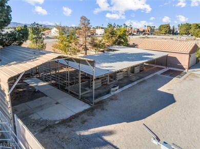 6109 Starlight Dr, Las Vegas, NV 89130 - photo 3