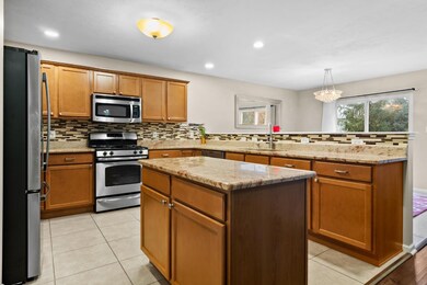 475 Wyndham Dr, Crown Point, IN 46307 - photo 2