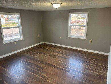 311 E Whittier St, Saint Francis, KS 67756 - photo 6