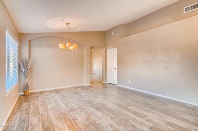 3357 E Princeton Ave Gilbert-large-005-8
