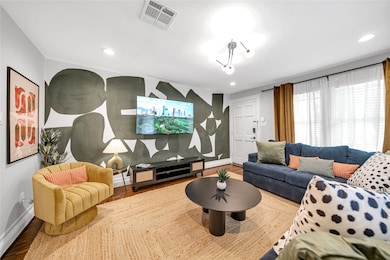 725 Peddie St, Houston, TX 77008 - photo 5