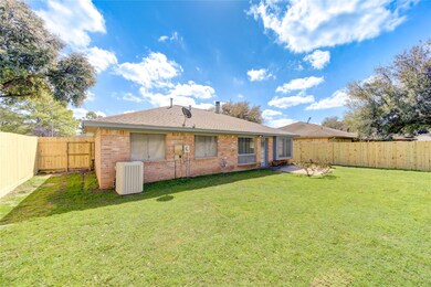 8010 Western Trail Dr, Houston, TX 77040 - photo 2