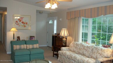 2748 Rising Hill Dr, Saylorsburg, PA 18353 - photo 7