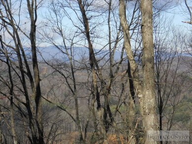 Seasonal Views: Seasonal long range views can be e