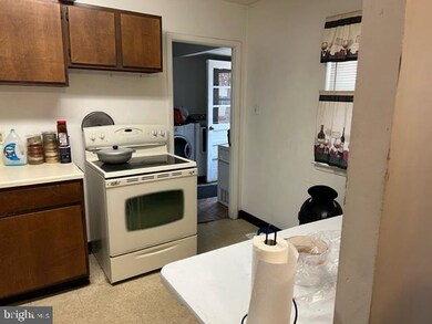 913 Louis Dr, Millville, NJ 08332 - photo 3