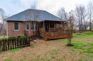 Covered deck and sun deck
