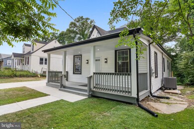 521 Opus Ave, Capitol Heights, MD 20743 - photo 3