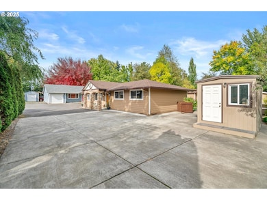 17155 SW Florence St, Beaverton, OR 97007 - photo 3