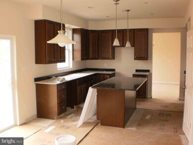 984 Shannon Dr N, Greencastle, PA 17225 - photo 7