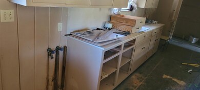 2057 Leona St, Longview, TX 75601 - photo 7