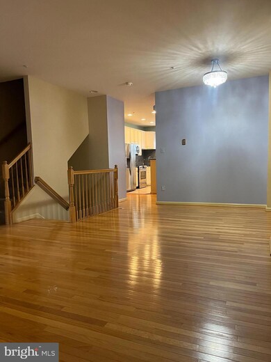 10212 Rutland Round Rd, Columbia, MD 21044 - photo 3