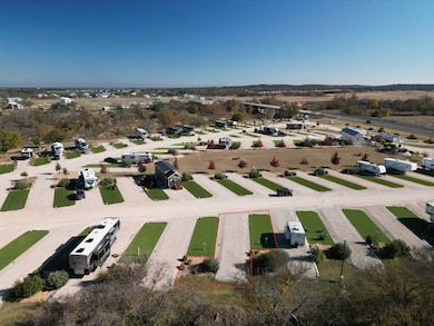 4584 Highway 290 unit 282, Fredericksburg, TX 78624 - photo 4