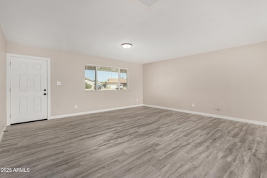 9510 N 43rd Dr, Glendale, AZ 85302 - photo 7