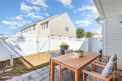 2095 Shady Pond Dr, Clover, SC 29710 - photo 4