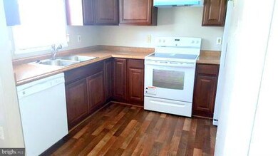 720 Carrington Place, Capitol Heights, MD 20743 - photo 2