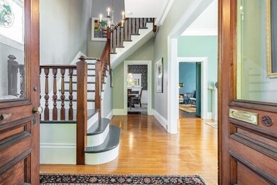 19 Maple St, Arlington, MA 02476 - photo 2