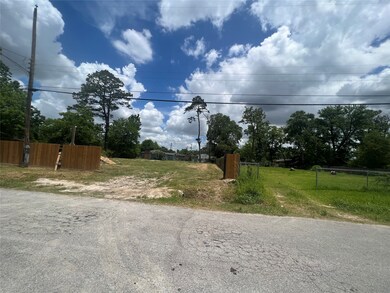 5601 Collins Rd, Houston, TX 77016 - photo 2