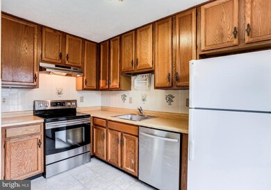 220A Wicklow Rd, Glen Burnie, MD 21061 - photo 7