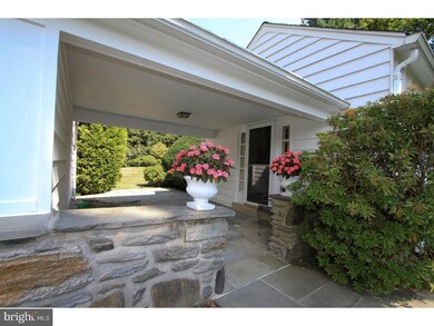 911 Academy Ln, Bryn Mawr, PA 19010 - photo 2