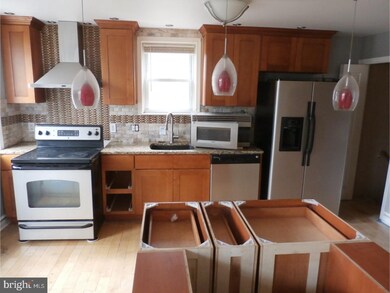 1314 N Longacre Blvd, Lansdowne, PA 19050 - photo 5