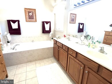 3954 Great Harvest Ct, Dumfries, VA 22025 - photo 5