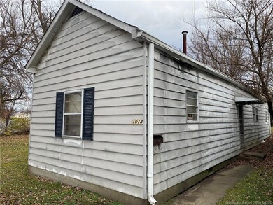 1018 Clark St, New Albany, IN 47150 - photo 3