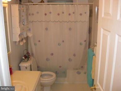 6420 Freedom Ave, Sykesville, MD 21784 - photo 2