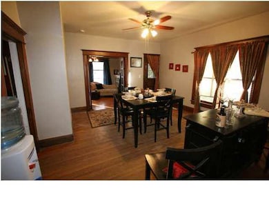 Formal Dining with room for all of the family at h