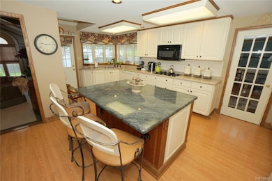 637 Fairmont Ave, North Tonawanda, NY 14120 - photo 7