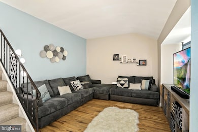 2302 S Cuthbert Dr, Lindenwold, NJ 08021 - photo 5