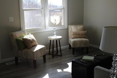 840 Old Stewart Rd, Tennessee Ridge, TN 37178 - photo 7