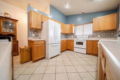 51224 N Mockingbird 00016