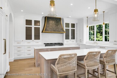 Custom Kitchen w. Double Islands