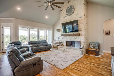 1999 Trailwood Dr, Weatherford, TX 76085 - photo 6