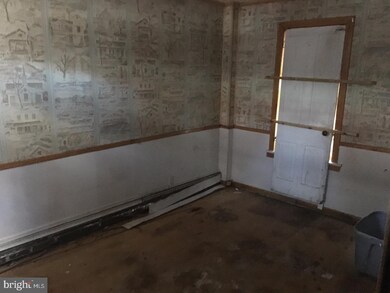 370 New St, Pottstown, PA 19464 - photo 5