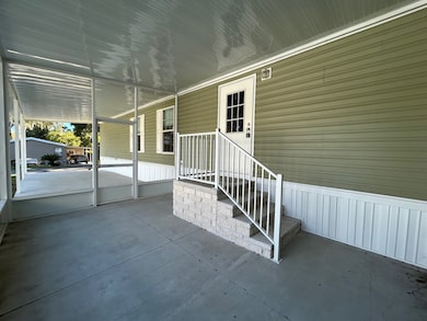 35155 Waters Edge Dr unit 40, Fruitland Park, FL 34731 - photo 5