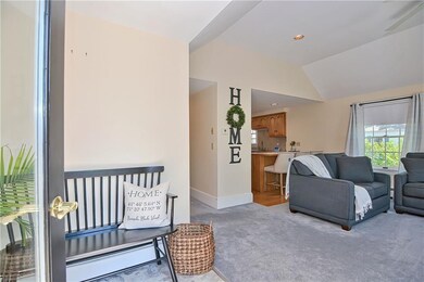 55 Rounds Ave, Providence, RI 02907 - photo 4