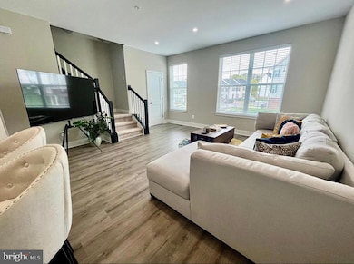 4905 Devitt Place, Oxon Hill, MD 20745 - photo 4