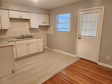 5035 Jammes Rd, Jacksonville, FL 32210 - photo 3