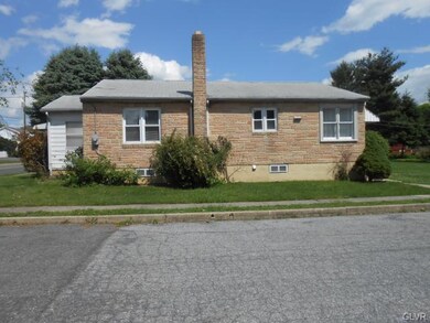 828 Saint Paul St, Whitehall, PA 18052 - photo 2