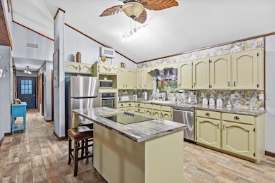 6523 Robar Tesora St, Navarre, FL 32566 - photo 5