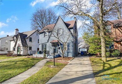 3723 Grantley Rd, Toledo, OH 43613 - photo 2