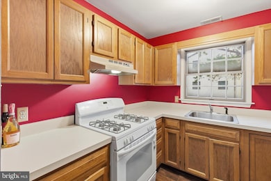 30 Whitemarsh Ct unit 171, Little Egg Harbor Township, NJ 08087 - photo 4