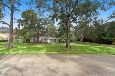 11762 Duart Dr, Houston, TX 77024 - photo 2