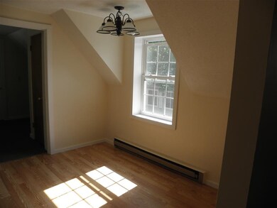 34 Maple St, Lincoln, NH 03251 - photo 7