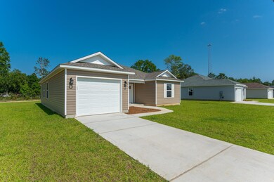 6027 Colton Blaine Ct, Crestview, FL 32539 - photo 2